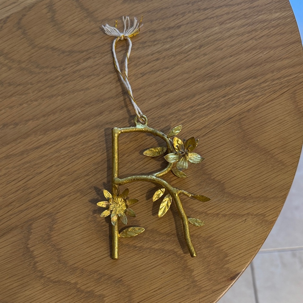 Anthropologie Gold Floral Letter Ornament R Budding Monogram SOLD OUT